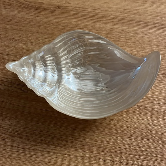 Sea Shell Decorative Bowl Turkish Art Glass Milky Opalescent - Picture 3 of 5